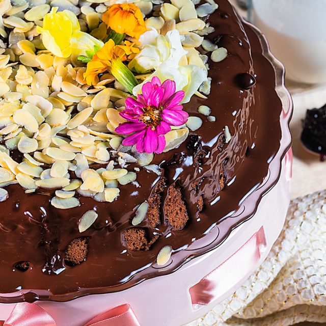 Mandľovo – čokoládová torta